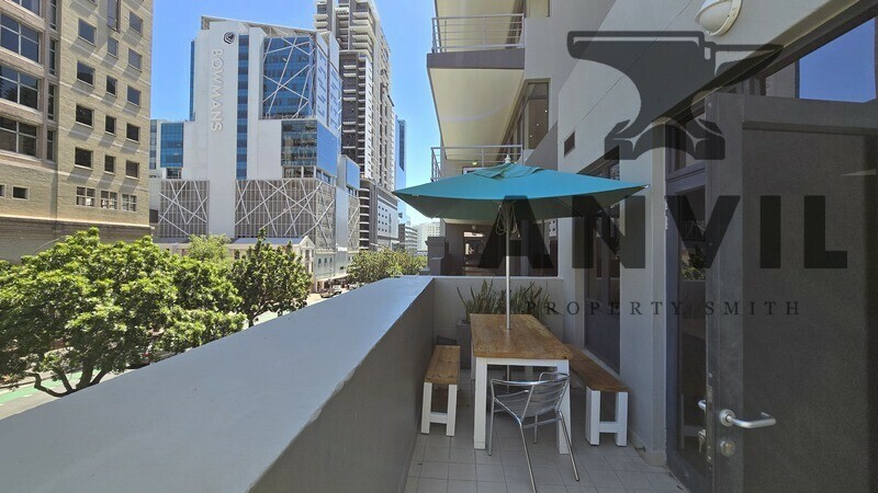 33 Bree & 30 Waterkant, Cape Town - 2nd Floor property image 3