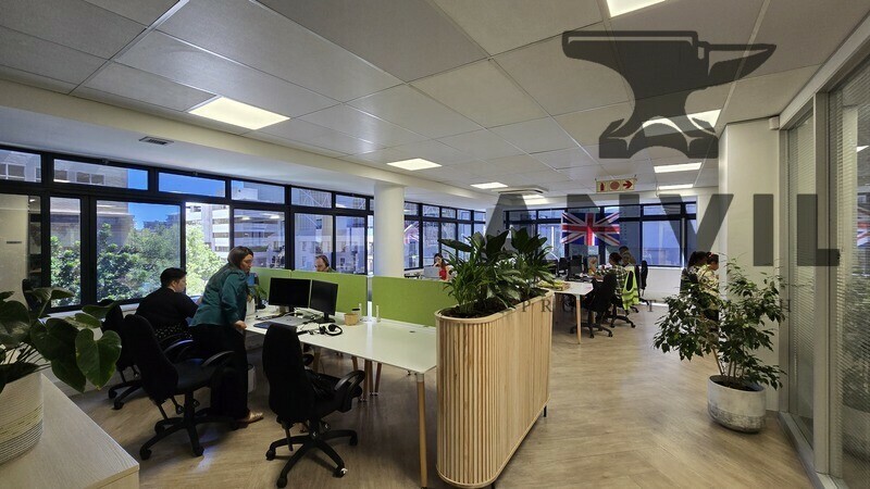 33 Bree & 30 Waterkant, Cape Town - 2nd Floor property image 11