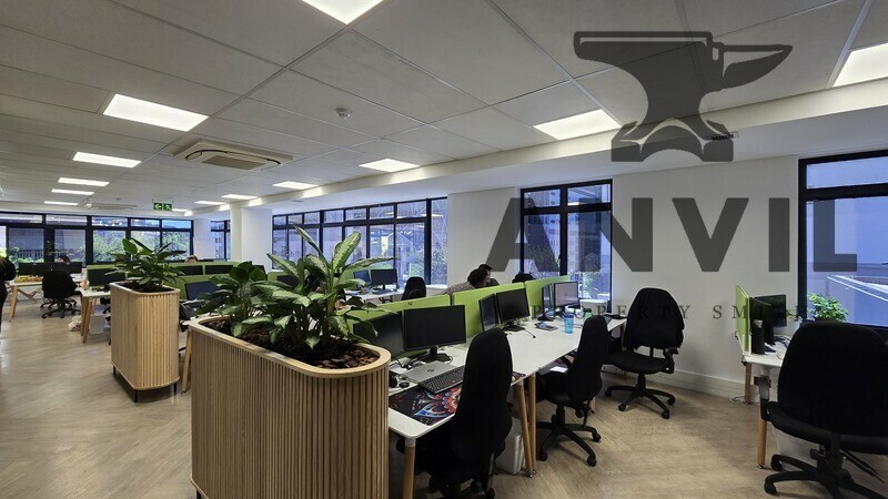 33 Bree & 30 Waterkant, Cape Town - 2nd Floor property image 14