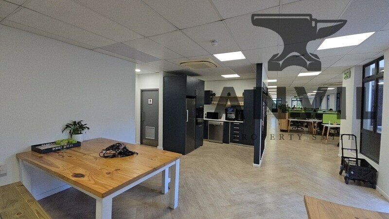 33 Bree & 30 Waterkant, Cape Town - 2nd Floor property image 18