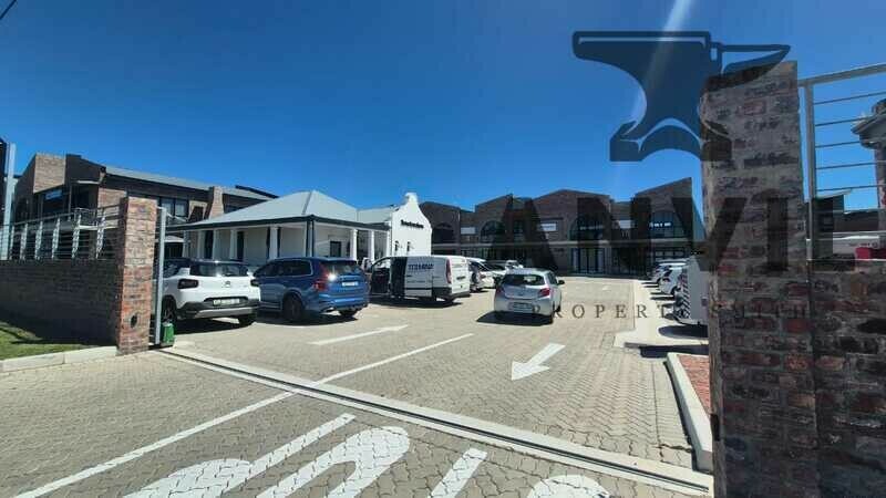 99 Circular Drive - Unit 6 property image 12