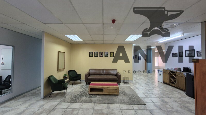 5 Regency Drive - C 1st FL RW property image 2