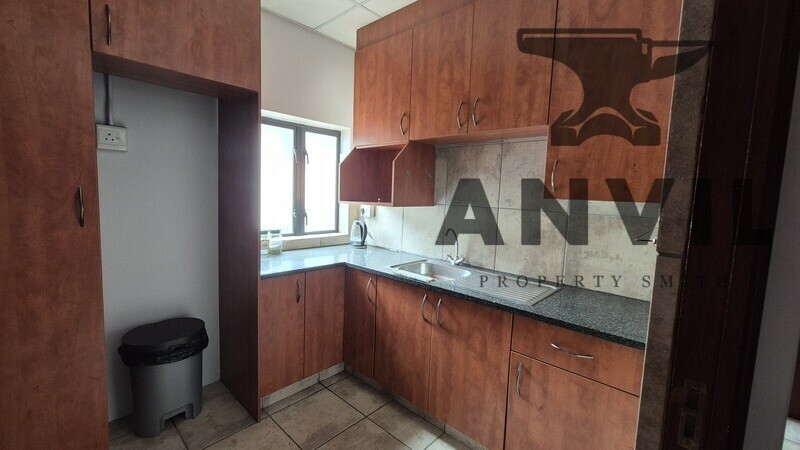 5 Regency Drive - C 1st FL RW property image 13