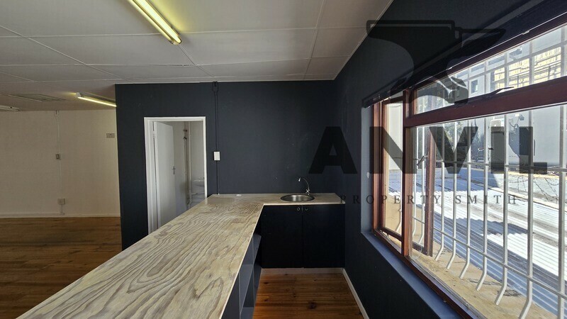 8 Dorman Street - Building property image 14