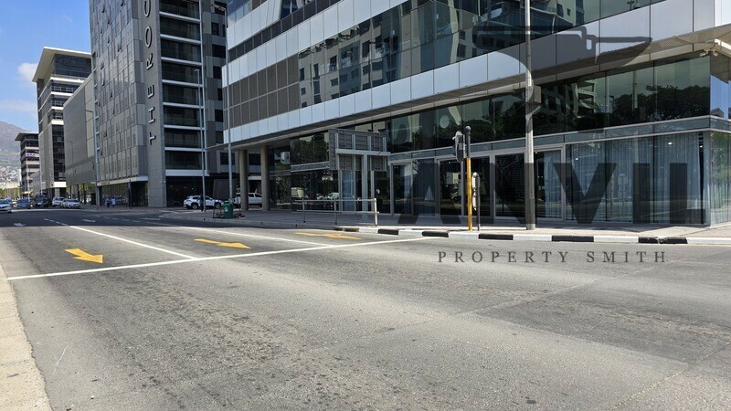 The Halyard,4 Martin Hammerschlag Way - Premium Retail Unit property image 4