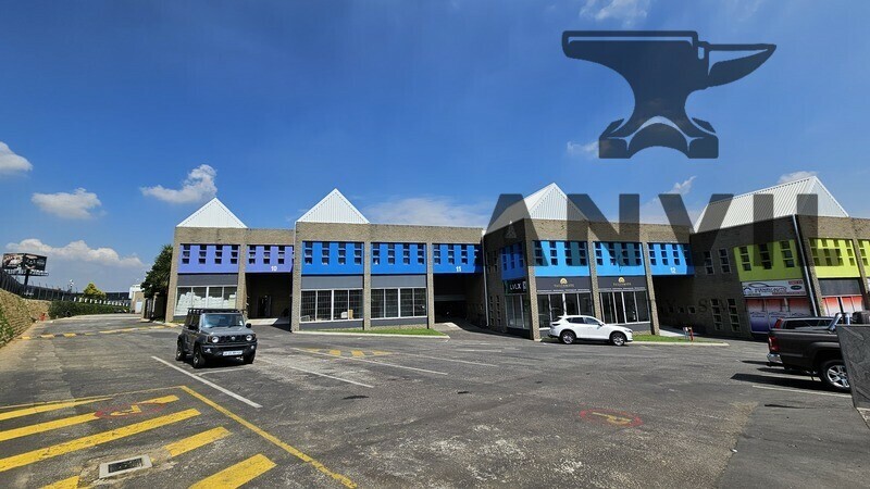 491 James Crescent - Unit 11  property image 14