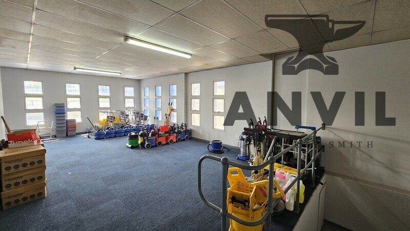 491 James Crescent - Unit 11  property image 8