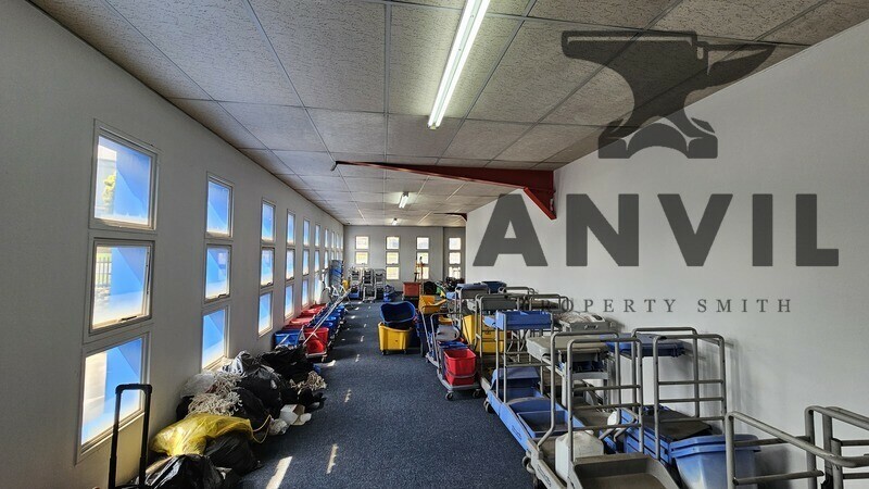 491 James Crescent - Unit 11  property image 11