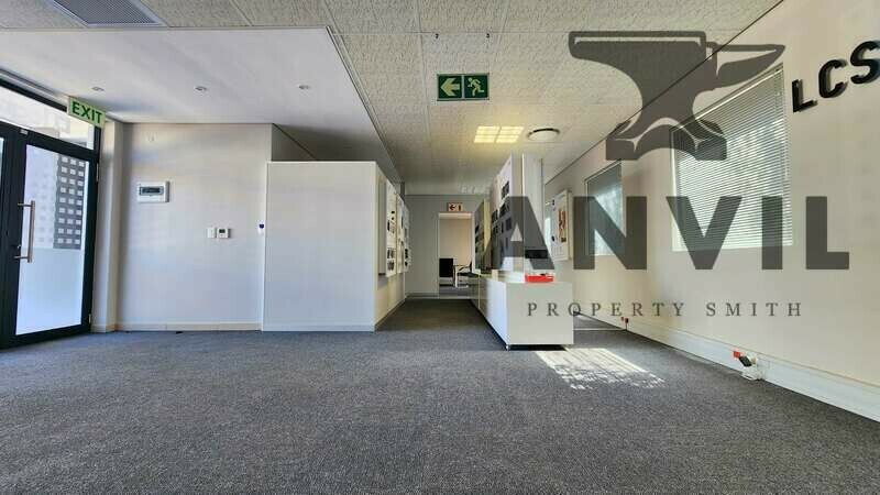 Manhattan Corner - Corner Unit property image 4