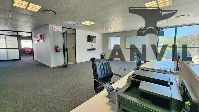 Manhattan Corner - Corner Unit property image 16