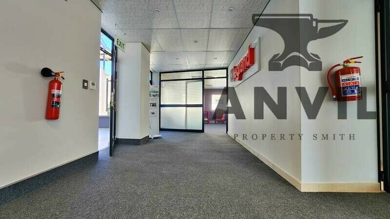 Manhattan Corner - Corner Unit property image 18