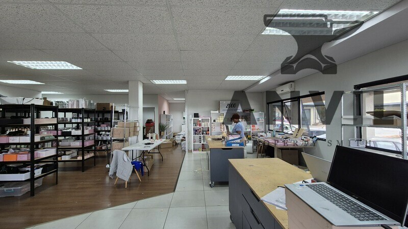 117 Sovereign Drive - GF front property image 5