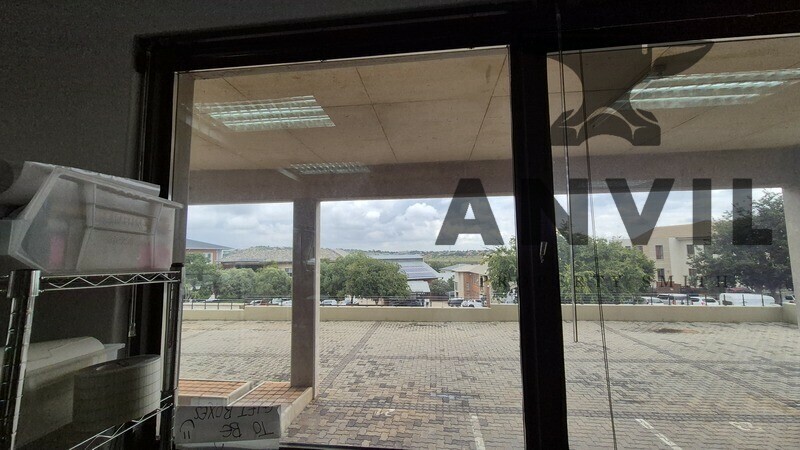 117 Sovereign Drive - GF front property image 6