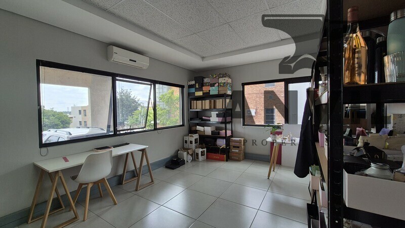 117 Sovereign Drive - GF front property image 11