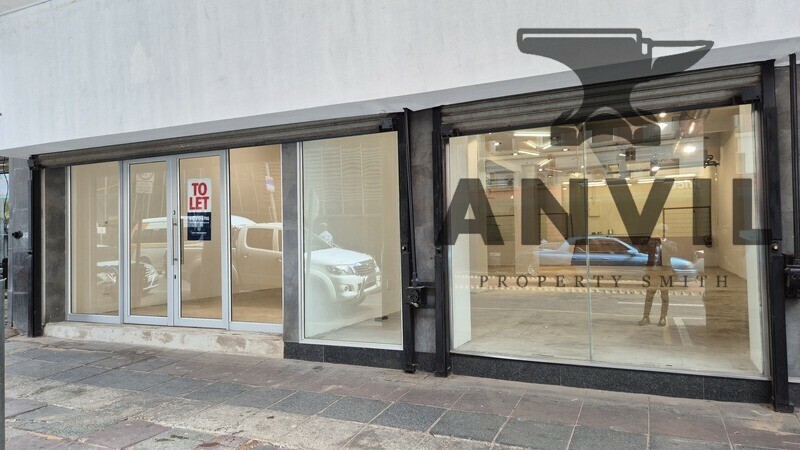 Bradlows Building - Bradlows Corner Shop property image 2