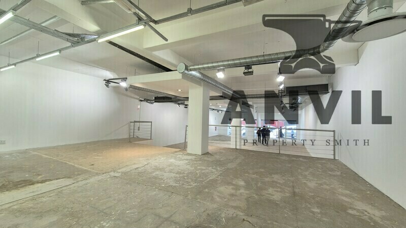 Bradlows Building - Bradlows Corner Shop property image 8