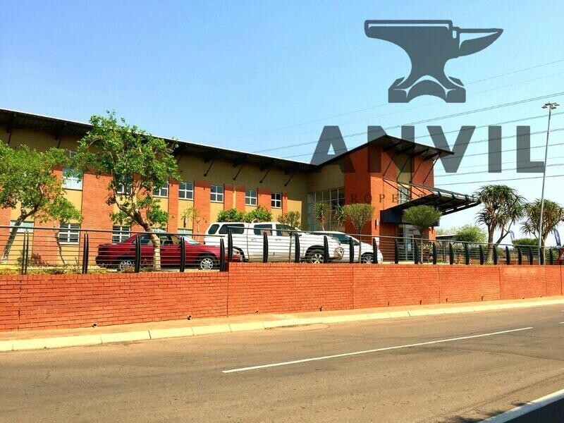 Silver Oaks Crossing, Silver Lakes, Pretoria  - LIFE MEDICAL FIRST FLOOR - Shop 45 property image 7