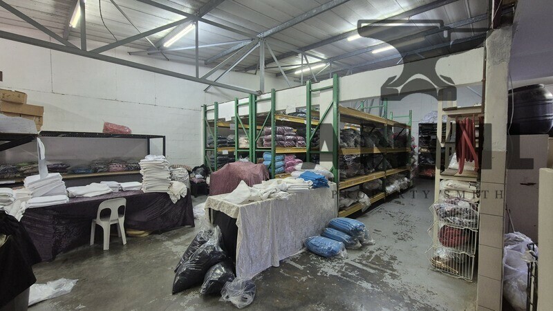 34 Cordova Cl - Entire Building  property image 13