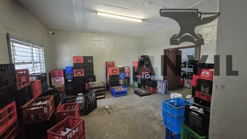 34 Cordova Cl - Entire Building  property image 14