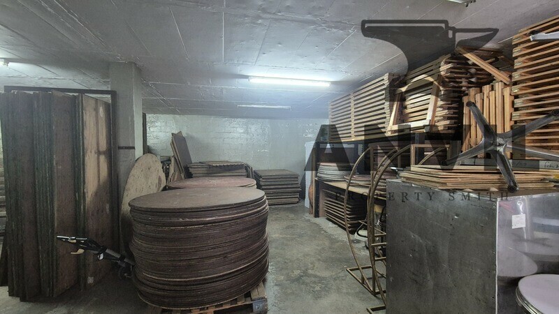 34 Cordova Cl - Entire Building  property image 15