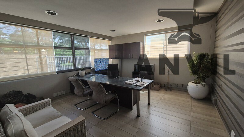 34 Cordova Cl - Entire Building  property image 19