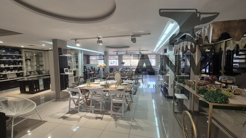 34 Cordova Cl - Entire Building  property image 7