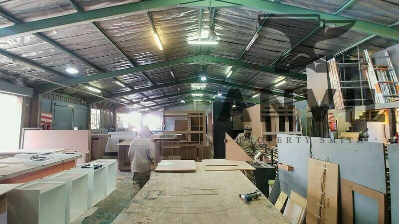 11 Samantha Rd - Standalone Premises property image 19