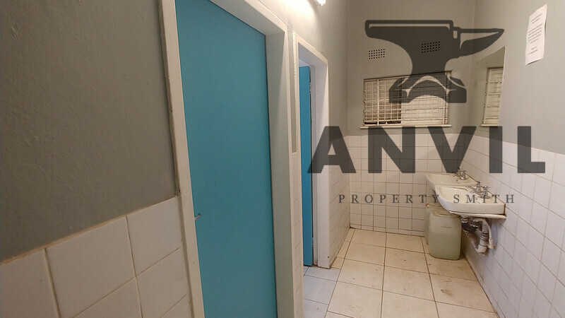 11 Samantha Rd - Standalone Premises property image 20