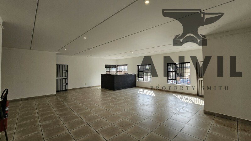 Nr2 - Gauteng Industrial park - Sub division of warehouse LHS property image 2