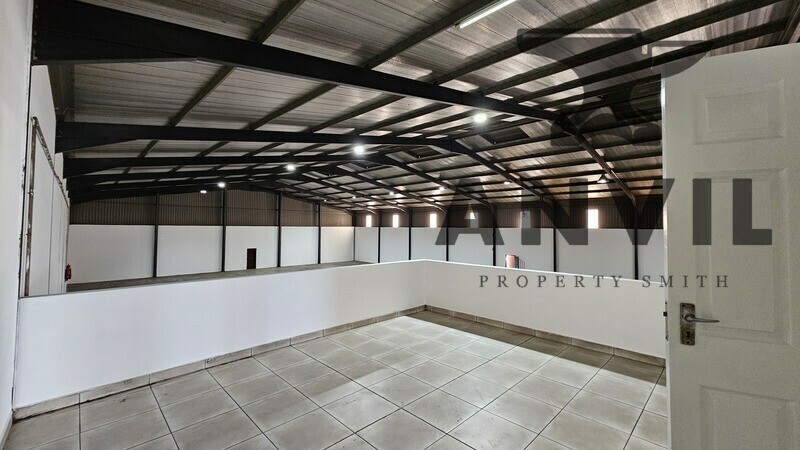 Nr2 - Gauteng Industrial park - Sub division of warehouse LHS property image 9