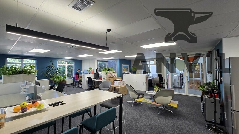 Nautica - The Waterclub, 3 Beach Road - 1st Floor Office property image 17