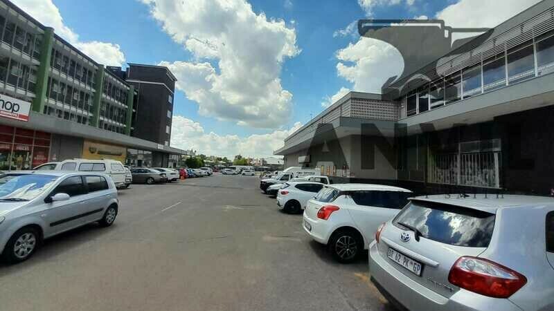 Trekmin, 594 Steve Biko Road, Gezina - trekmin 43m2-15 property image 18