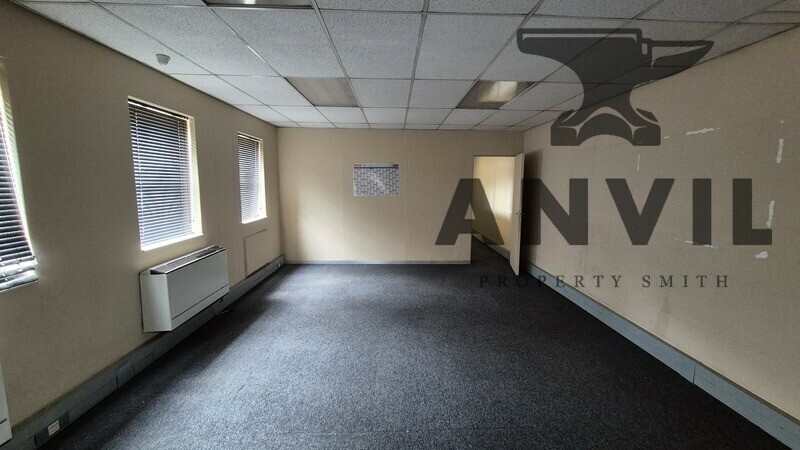 Parkfield Court, Hatfield, Pretoria - Unit - 1 ground floor property image 3