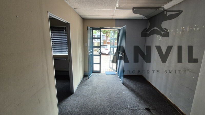 Parkfield Court, Hatfield, Pretoria - Unit - 1 ground floor property image 6