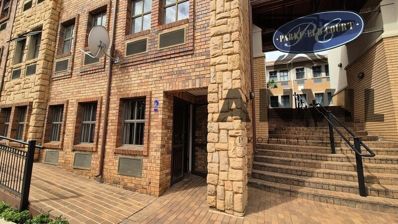 Parkfield Court, Hatfield, Pretoria - Unit 2 - Ground floor property image 2