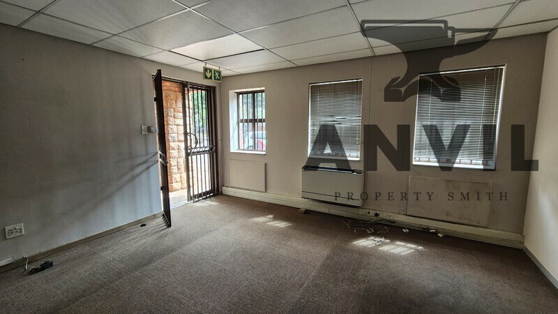 Parkfield Court, Hatfield, Pretoria - Unit 2 - Ground floor property image 7