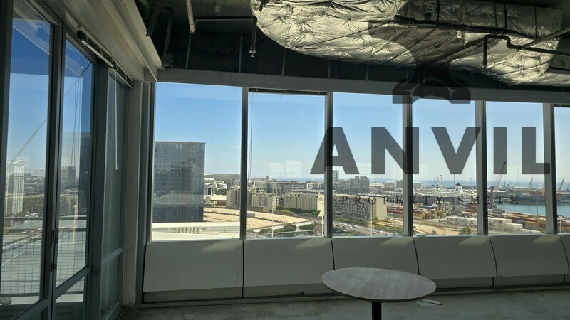 Convention Tower, Corner Heerengracht and Walter Sisulu Aveune - 12th Floor Suite property image 38