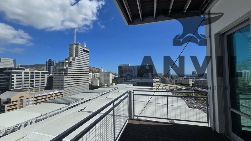 Convention Tower, Corner Heerengracht and Walter Sisulu Aveune - 12th Floor Suite property image 28