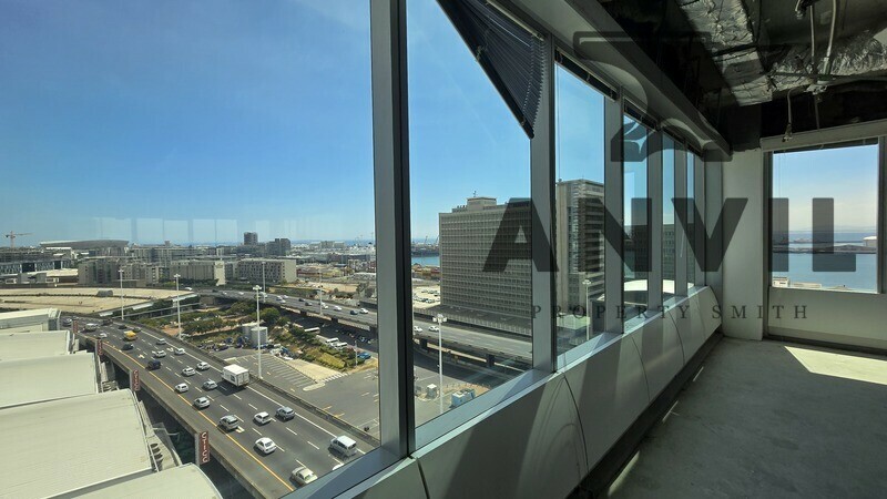 Convention Tower, Corner Heerengracht and Walter Sisulu Aveune - 12th Floor Suite property image 37
