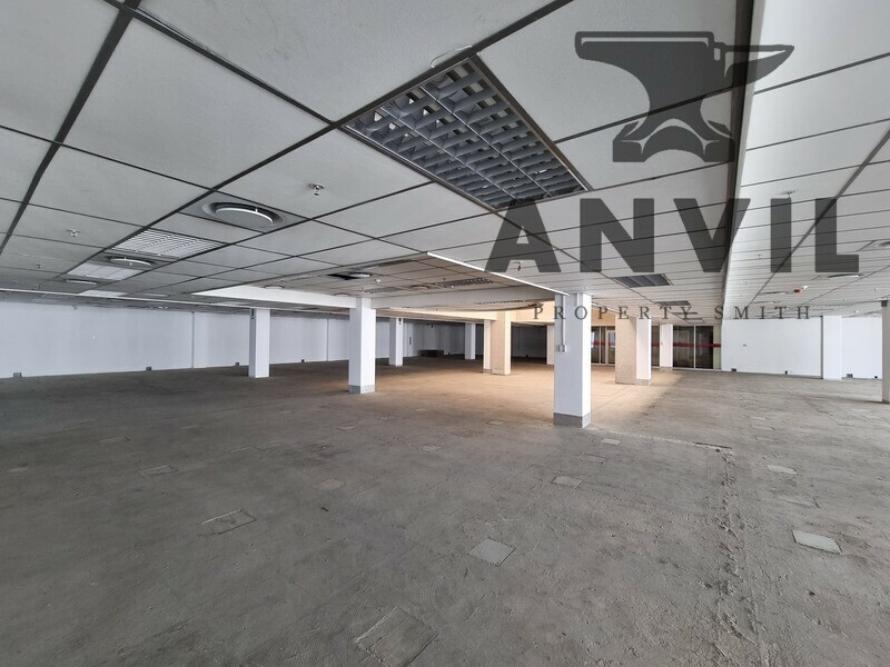 10 Christiaan Barnard - Building property image 11