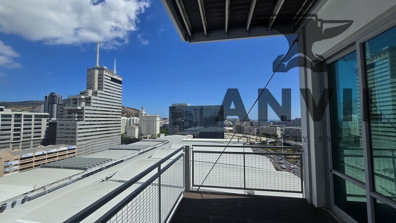 Convention Tower, Corner Heerengracht and Walter Sisulu Aveune - 12th Floor property image 6