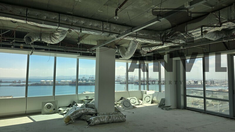 Convention Tower, Corner Heerengracht and Walter Sisulu Aveune - 12th Floor property image 10