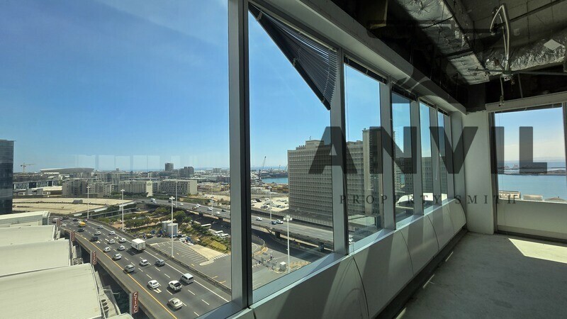 Convention Tower, Corner Heerengracht and Walter Sisulu Aveune - 12th Floor property image 14
