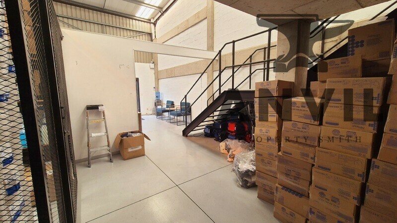 Foundry Park - Door 3 section 3 property image 5