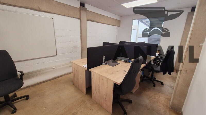 Foundry Park - Door 3 section 3 property image 11