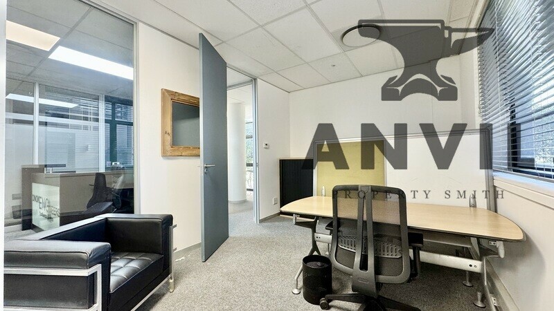 Corobay Corner Block A, Menlyn Maine, Pretoria - Unit 22 property image 4