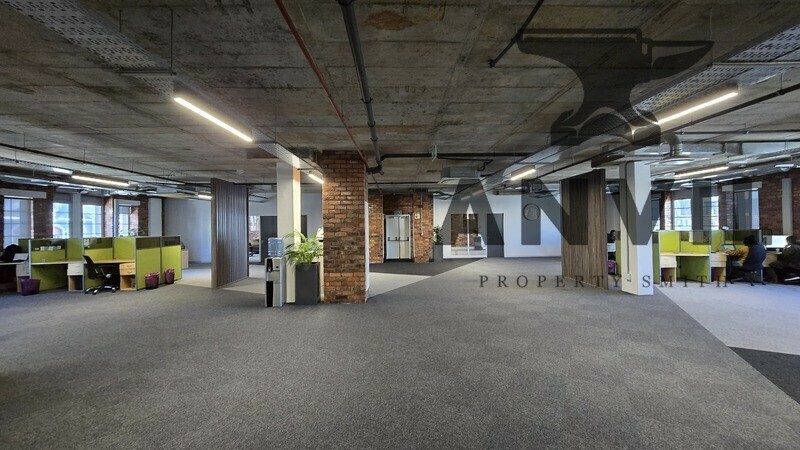 Sovereign Quays ,34 Somerset Road - 2nd Floor Foyer A property image 6