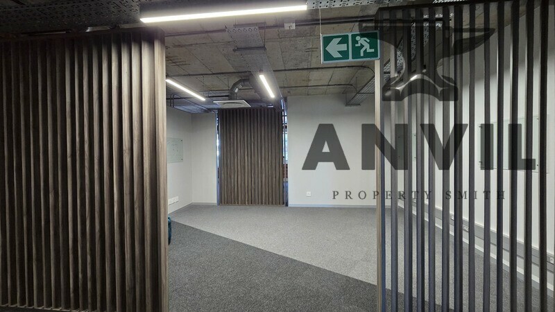 Sovereign Quays ,34 Somerset Road - 2nd Floor Foyer A property image 12