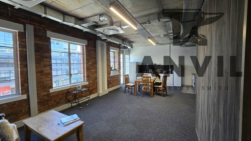 Sovereign Quays ,34 Somerset Road - 2nd Floor Foyer A property image 15