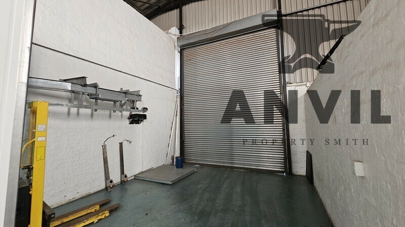 1 Brons Crescent, Gauteng Business Park, Clayville  - 620sqm cold room facility property image 14